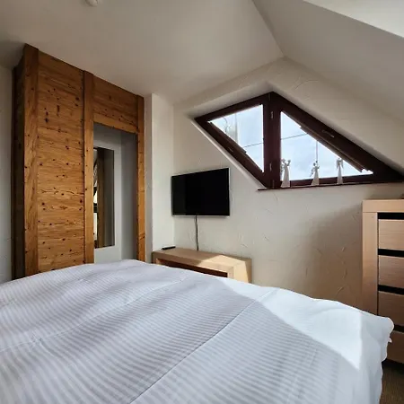 Deluxe With Mountain View In Kukucka Apartament