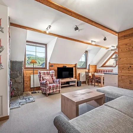 Deluxe With Mountain View In Kukucka